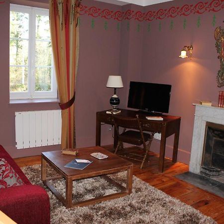 Domaine Des Grands Cedres Bed & Breakfast Cordelle Ngoại thất bức ảnh